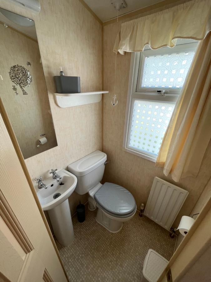 St Osyth Caravan Jaywick Sands Exterior foto